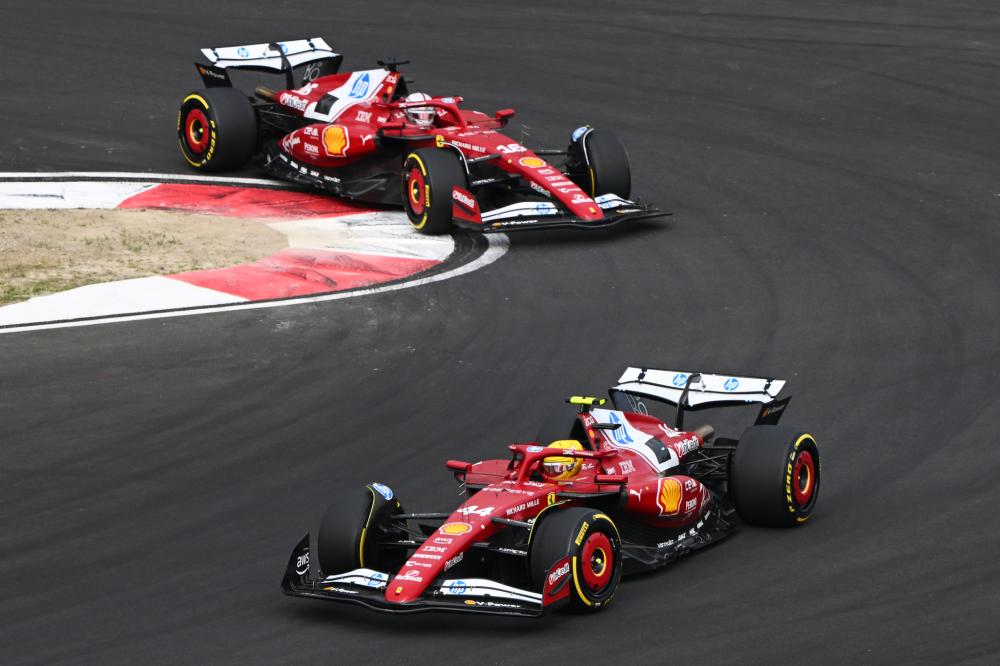 开云体育下载:王楚钦与世界前十交手记录:林诗栋5胜2负,小莫10胜1负,平一人.